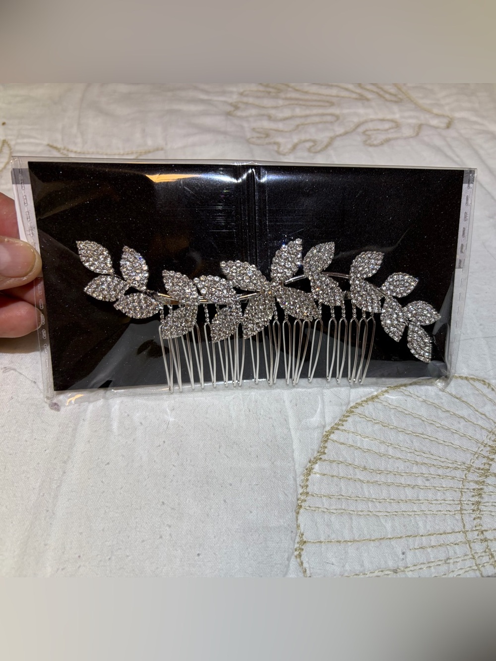 NWT Silver Leaf Rhinestone Crystal Hair Comb - Elegant Wedding Accessory